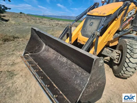 JCB 3DX TLB