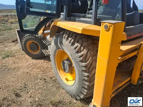 JCB 3DX TLB